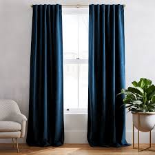 Limp curtains, chipped tiles, broken grout, peeling linoleum, a sink that drips constantly…these are just a few of the things that might be coming to your mind as you picture your bathroom. How To Diy 3 Types Of Window Treatments For Your Mobile Home