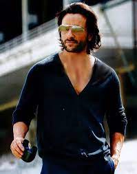 Pin By Samrock18 On Actors Saif Ali Khan Bollywood Celebrities Bollywood Actors