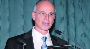 Johnny Baker, stalwart connector of the Jewish community