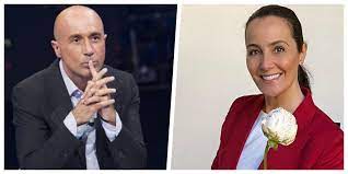 Durante la puntata de la vita in diretta estate di venerdì 8 agosto, andrea delogu è caduta e si è contusa il ginocchio. La Vita In Diretta Estate La Conduzione Passa A Roberta Capua E Gianluca Semprini