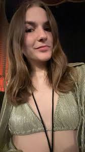 Hey I am going to possibly be transferring, I am from Wisconsin and I need  roommates. Hit me up if you are interested in talking.