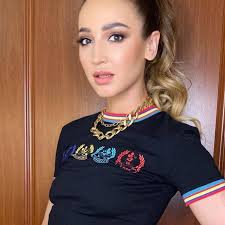 Об этом девушка рассказала в instagram, ее слова передает портал starhit. Sestra Buzovoj Perenesla Insult Internet Internet I Smi Lenta Ru