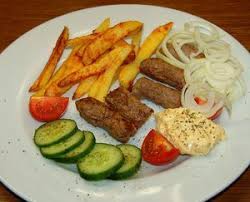Bunter salat mit pul biber. Kategorie Rinderhackfleisch Koch Wiki