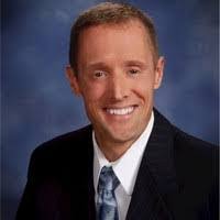 Lee Beckwith's Instagram, Twitter & Facebook