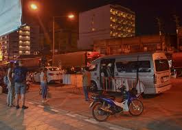 Please take your luggage with. Penang To Hat Yai Thailand By Minivan Bus Crossing The Border From Malaysia