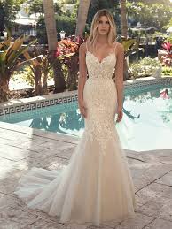 035 891 217 info@caroliboutique.it orari: Abito Da Sposa 2020 Demetrios 1009 Atelier Samuela Spose Torino