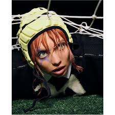 Sure.. let's pierce hair :) Photography @benjaminaskinas Creative Direction  @mbrittneyg Styling @sambalinajones Make-Up @francieluxe Hair @sheardeath  Model @Ganna_bogdan