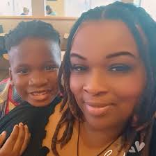 The Management and Staff of Collins Family Mortuary sorrowfully announces  the passing of Mr. Sylvester Murray (52) of Quincy, Florida