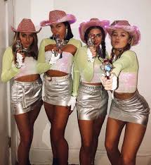 Last minute halloween costume idea. 86 Easy College Halloween Costumes That Are Perfect For Any College Party By Sophia Lee