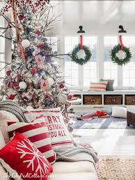 Cozy Ski Lodge Inspired Christmas Tour White Christmas Decor Christmas Lodge Traditional Christmas Decorations