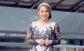 Ig elly akan berkongsi berita gembira bila sudah tiba masa yang bersesuaian. Elly Mazlein Tidak Akan Kembali Ke Gegar Vaganza