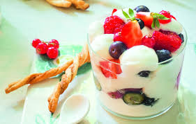 In genere quando fa molto caldo, non si abbiamo selezionato ingredienti freschi e golosi a base di frutta e creme golose per la preparazione di dessert che potrete consumare nel corso della. I Dolci Estivi In 50 Ricette Da Sogno La Cucina Italiana