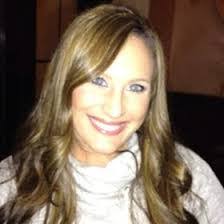 Amy Thiel's Instagram, Twitter & Facebook