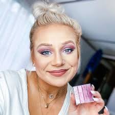 Sandy's Preferred Customers