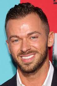 33 Frisuren Fur Manner Die Glatzenbildung Sind Neueste Frisuren 2018 Womens Hairstyles Balding Mens Hairstyles Asymmetrical Hairstyles