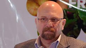 Luis Lobos, a los 60, retomó la escuela secundaria en prisión