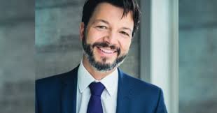 He could also play as a defensive midfielder. Marcel Kucher Wird Cfo Bei Swiss Prime Site Domblick