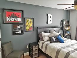 Top 20 Fortnite Bedroom Ideas The Handy Guy Bedroom Design Farm House Living Room Boys Bedrooms