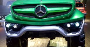 Iaa 2012 Truckeditions The Concept Truck Mercedes Bel Exercice De Style Truck Design Car Carrier Toy Car