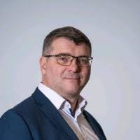 8 "Albert Spitzer" profiles