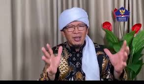 Di tahun 1990, aa gym mendirikan yayasan daarut tauhiid di gegerkalong, bandung. Dai Kondang Aa Gym Positif Corona