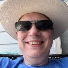 Karla Laughlin's Instagram, Twitter & Facebook