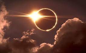 El 21 de junio es el 172.º (centésimo septuagésimo segundo) día del año en el calendario gregoriano y el 173.º en los años bisiestos. Eclipse Solar 21 De Junio 2020 A Que Hora Y Como Verlo
