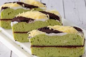 Bolu kukus merupakan salah satu kue basah khas indonesia. Resep Bolu Kukus Tape Keju Oreo Enak Untuk Camilan Istimewa Siang Ini Semua Halaman Sajian Sedap