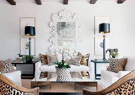 The age of the expansive and lavish today's dining rooms seem to place efficiency ahead of flowery aesthetics and it is simplicity that trumps extravagance. Pin On Hurlingham Apartment Ideas