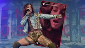 Jennifer rostock is a rock band from berlin, germany. Berlin Jennifer Weist Schockt Mit Video Oben Ohne Fans Sehen Einfach Alles Fanbase