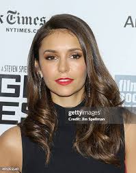 63 Nina Dobrev 4 October 2015 Stock Photos, High-Res Pictures, and Images