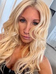 Drag Strip Blondie added a new photo.