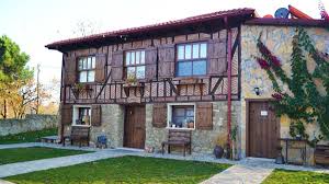 Mougins, fransa da satılık ev veya villalar mı arıyorsunuz? Kiralik Dag Evleri Bungalovlar Biz Evde Yokuz