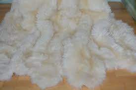 Fellteppich »schaffell teppich«, gözze, fellförmig, höhe 50 mm, echtes schaffell, grau. Pelzdecken Discount Lammfell Teppich Weiss