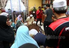 Haron din dan ishak din. Pemergianmu Ditangisi