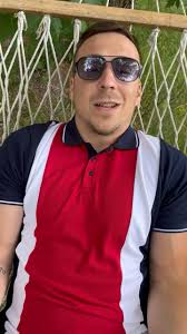 Happy Sunday friends! Just dropped a new track “Good Riddance Freestyle”