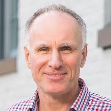 Amazon.co.jp: Summit OS: A Fable: One Business's Journey to the Top of the  Mountain (Entrepreneur Tools) (English Edition) eBook : Preda, Steve:  Kindle Store