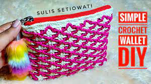 Tas rajut dipandang lebih mudah dirawat dan tahan lema ketimbang merawat tas kulit yang berharga jauh lebih mahal. Crochet Tutorial Dompet Rajut English Subtitle Youtube