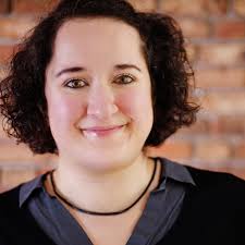 Hello, Salve I'm planning long weekend in Napoli in June with my daughter.  Would love to do half day beach half sightseeing shopping etc