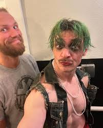 Ravenous Randy (@theweirdohero) · Instagram photos and videos