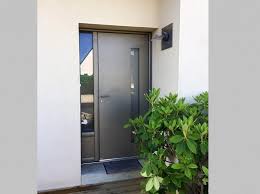 Point.p conseille une large gamme de portes d'entrée. Porte D Entree Aluminium Bel M Modele Albe St Armel Ille Et Vilaine 35 Ets 1000 Ty Services