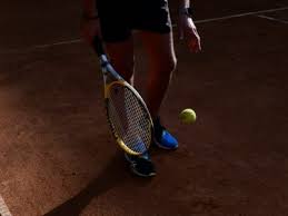 Alizé lim n'a pas encore percé au plus haut du tennis féminin, son meilleur classement se situant autour de la 160e place mondiale. Alize Lim Bio Age Net Worth 2020 Salary Alize Lim Real Name Partner Height Kids Famous For
