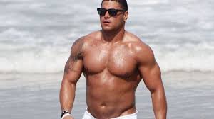 Petition to get sammi off the jersey shore (ronnie can stay!!) Former Jersey Shore Adonis Ronnie Magro Is Fighting Back From Weight Gain Mtv