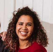 Emily Dowd's Instagram, Twitter & Facebook