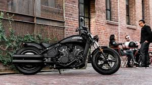 That's why advanced engineering helps push what's possible on two wheels while retaining the iconic bobber look. Indian Scout Bobber Sixty Bobber Variante Auch Mit Einstiegsmotor Motorradonline De
