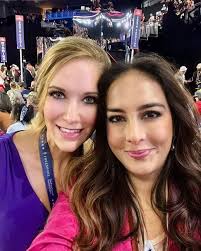 Jessie Jane Duff (@jessiejaneduff) · Washington D.C., DC