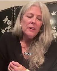 Debbie Fulton's Instagram, Twitter & Facebook