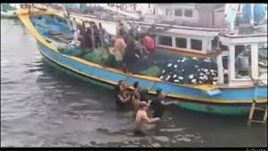 82 gambar mewarnai terbaik projects to try indonesia dan picts. Tangis Mewarnai Evakuasi Nelayan Yang Kakinya Putus Tergilas Mesin Okezone News