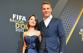 So ist seine neue freundin wirklich. Manuel Neuer Das Macht Ex Kathrin Gilch Heute