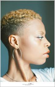 Danielle Bevins (yellie1974)